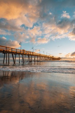 Gün batımında iskele, Imperial Beach, San Diego, Californi yakın