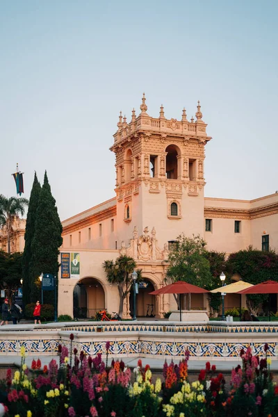 Historická architektura v Balboa Park, v San Diegu, Kalifornie — Stock fotografie