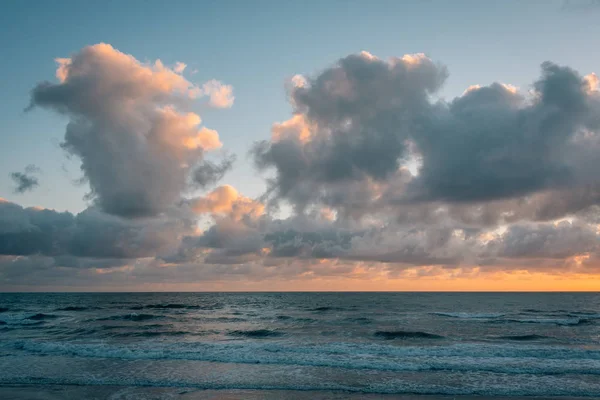 Sonnenuntergang über dem Pazifik in del mar, san diego, Kalifornien — Stockfoto