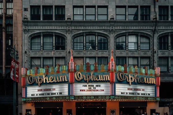 Los Angeles şehir merkezindeki Orpheum Tiyatrosu, Kaliforniya — Stok fotoğraf