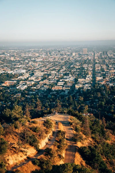 Θέα από το Αστεροσκοπείο Γκρίφιθ, στο Λος Άντζελες, Καλιφόρνια — Φωτογραφία Αρχείου