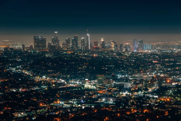 Vista del centro di Los Angeles Skyline, da Griffith Observat — Foto Stock