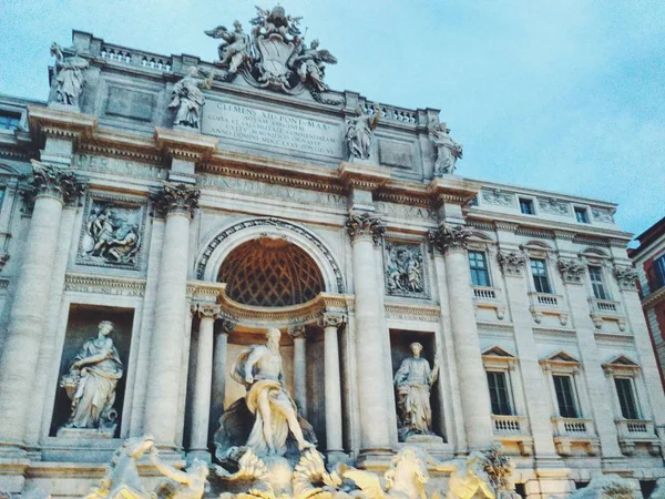 Hermosa Fontana Trevi Roma —  Fotos de Stock