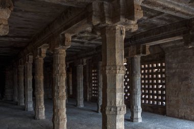 12. yüzyılda Rajaraja Çola II tarafından inşa Airavateswara Tapınağı. Bir tanınmış Unesco Dünya Mirası Anıtı Kumbakonam, Darasuram, Tamilnadu, Hindistan tapınaktır