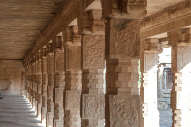 12. yüzyılda Rajaraja Çola II tarafından inşa Airavateswara Tapınağı. Bir tanınmış Unesco Dünya Mirası Anıtı Kumbakonam, Darasuram, Tamilnadu, Hindistan tapınaktır
