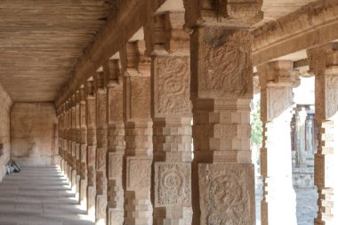 12. yüzyılda Rajaraja Çola II tarafından inşa Airavateswara Tapınağı. Bir tanınmış Unesco Dünya Mirası Anıtı Kumbakonam, Darasuram, Tamilnadu, Hindistan tapınaktır