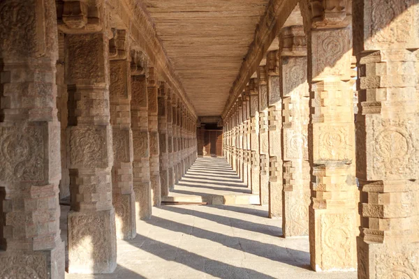 12. yüzyılda Rajaraja Çola II tarafından inşa Airavateswara Tapınağı. Bir tanınmış Unesco Dünya Mirası Anıtı Kumbakonam, Darasuram, Tamilnadu, Hindistan tapınaktır