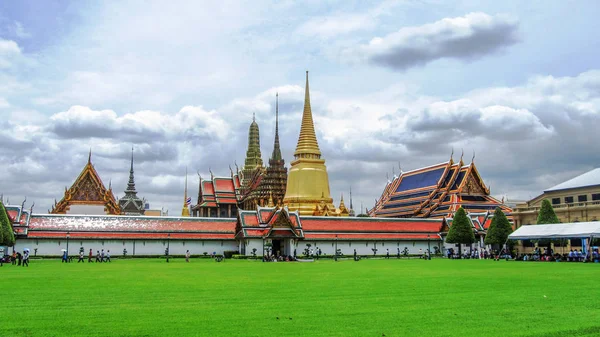 Grand Palace Emerald Buddha Temple Bangkok Agosto 2012 Amplia Vista — Foto de Stock