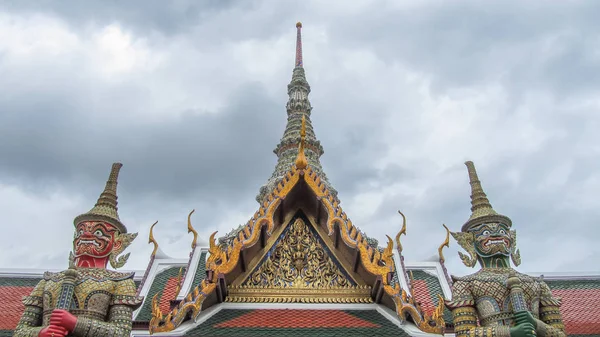Grand Palace Smaragd Buddha Tempel Bangkok August 2012 Weite Sicht — Stockfoto