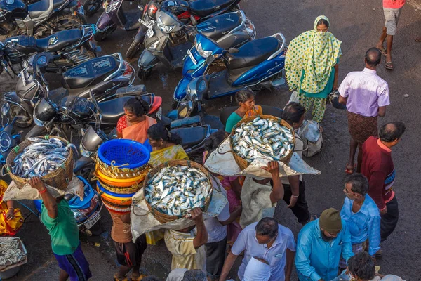 Une Scène Dans Célèbre Marché Aux Poissons Les Gens Négocient — Photo