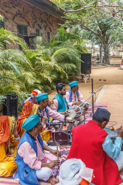 Folk Dances Uttarakhand Parte Norte Índia Juntamente Com Banda Música — Fotografia de Stock