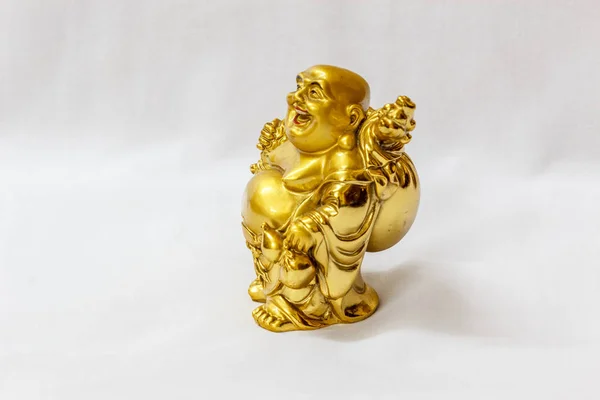 Nevetve Buddha Festett Arany Színű Fehér Háttérrel — Stock Fotó