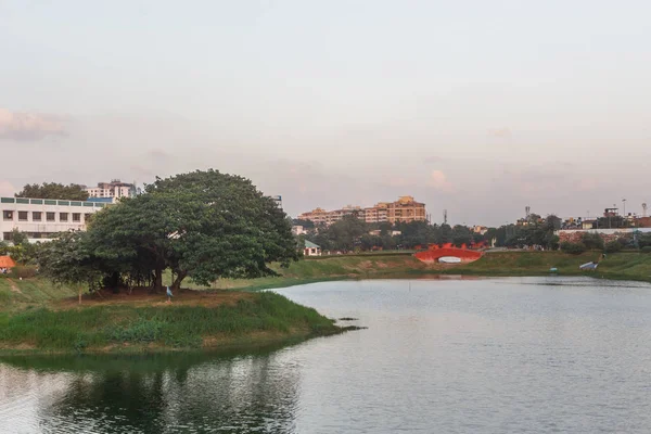 Chetpet lake also known as Chethupattu Aeri in tamil language. — Stock Photo, Image