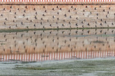 Vandiyur Mariamman Teppakulam, Madurai, Hindistan Bir tapınak ait eski ve miras dini gölet görünümü