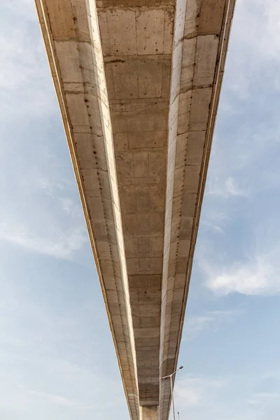 Τσεννάι Ινδία μπορεί 27 2018 διπλό ελλιμενισμού τρένο μετρό γέφυρα — Φωτογραφία Αρχείου