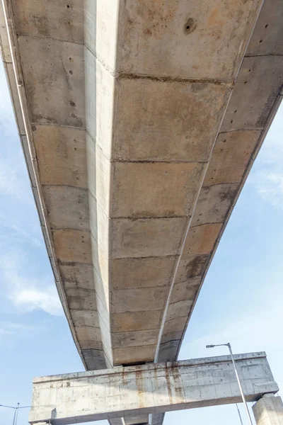 chennai hindistan mayıs 27 2018 çift kişilik metro tren köprüsü constr