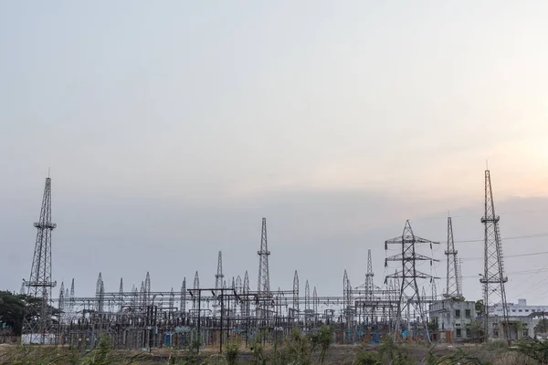 Subestación de energía eléctrica en Chennai India, donde la electricidad — Foto de Stock