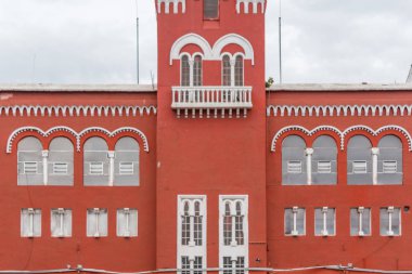 Chennai merkez demiryolu İstasyonu dış görünüm mimarisini Hint Saracenic Revival
