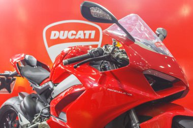 Ducati motosiklet