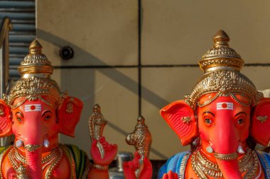 Küçük Lord renkli Ganesha idoller