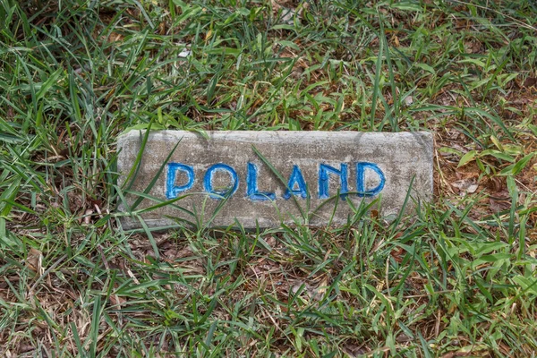 taş üzerinde polonya ülke adı