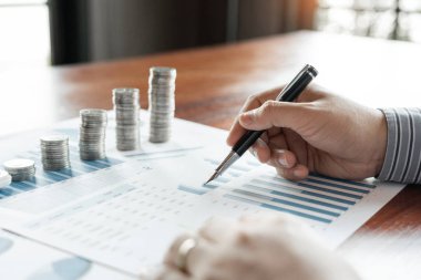 strateji analizi kavramı, Iş adamı finansal Yönet