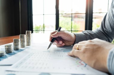 strateji analizi kavramı, Iş adamı finansal Yönet
