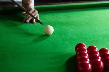 Oyun snooker bilardo veya açılış kare oyuncu hazır için bal