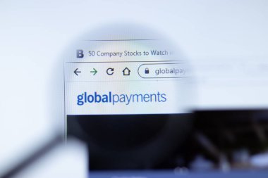 Moskova, Rusya - 1 Haziran 2020: Globalpaymentsinc.com web sitesi. Ekranda Genel Ödemeler logosu, İllüstrasyon Editörü