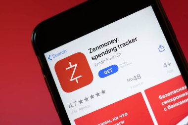 Moskova, Rusya - 1 Haziran 2020: Zenmoney uygulaması mobil logosu ekranda, İllüstrasyon Editörü