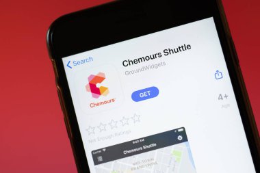 Moskova, Rusya - 1 Haziran 2020: Chemours Mekiği Mobil Logosu Ekranda, İllüstrasyon Editörü