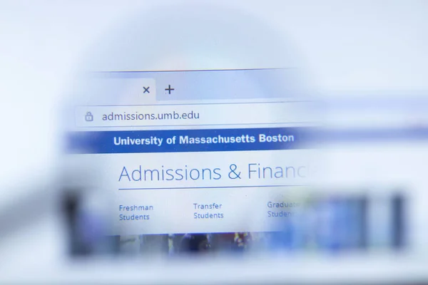 Moskva Rusko Června 2020 University Massachusetts Boston Web Logem Illustrative — Stock fotografie