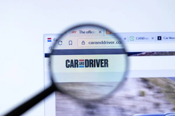 Nowy Jork Usa Września 2020 Caranddriver Caranddriver Com Strona Internetowa — Zdjęcie stockowe