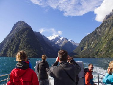 Yeni Zelanda güzel Milford ses sahne