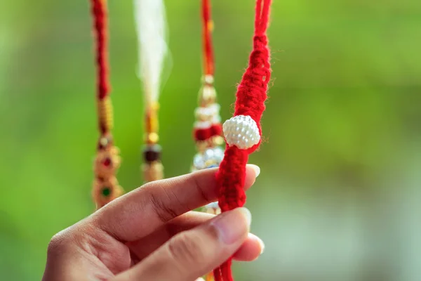 Güzel El Yapımı Rakhi