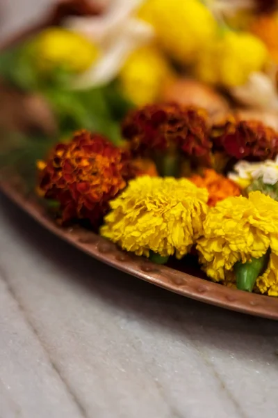 Durga Puja Thali Tir vertical — Photo