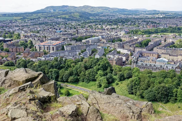 Vistas Del Paisaje Urbano Edimburgo Desde Parque Holyrood Edimburgo Escocia — Foto de Stock