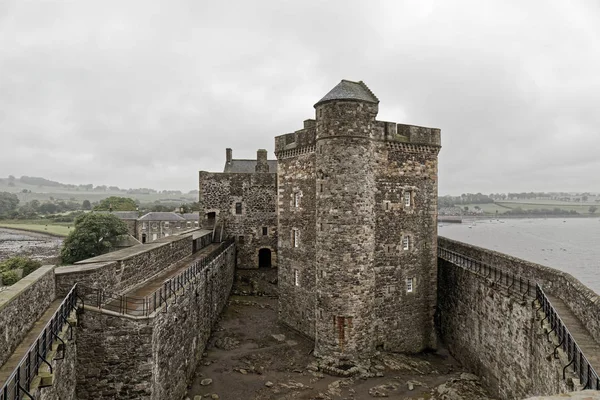 Blackness Castle Эдинбург Шотландия Великобритания — стоковое фото