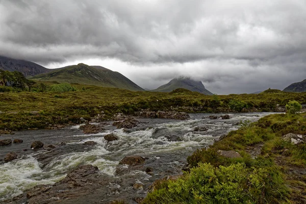 Cuillin Hügel Und Fluss Sligachan Insel Skye Schottland Vereinigtes Königreich — Stockfoto