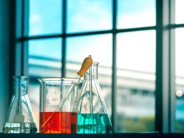 Laboratório de Ciência que é usado para pesquisar medicina, O conce — Fotografia de Stock