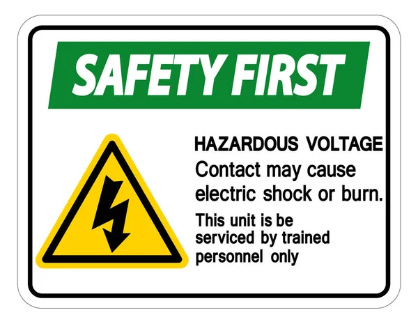 Безопасность в первую очередь опасное напряжение Контакт может привести к электрошок или ожог знак изоляции на белом фоне, векторная иллюстрация — стоковый вектор