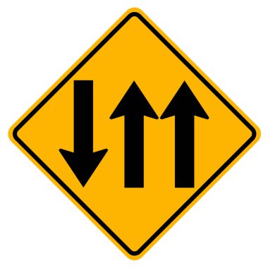 Yol koşulları iki şeritli trafiğe dönecek. Üç şeritli trafik yolu. 