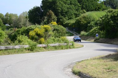 Pesaro Colle San Bartolo, İtalya - Mayıs 17-2018: Zagato Fiat 8v1952 eski yarış otomobil Rallisi'nde Mille Miglia 2018 ünlü İtalyan tarihi Formula (1927-1957)