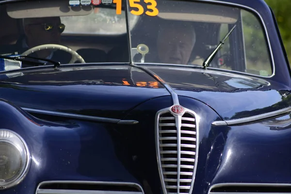 Пезаро Колле Сан Брат Італії Може 2018 Роки Alfa Romeo — стокове фото