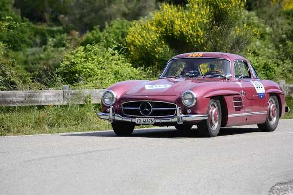 Pesaro Colle San Bartolo Italia Mayo 2018 Mercedes 300 Coupe — Foto de Stock