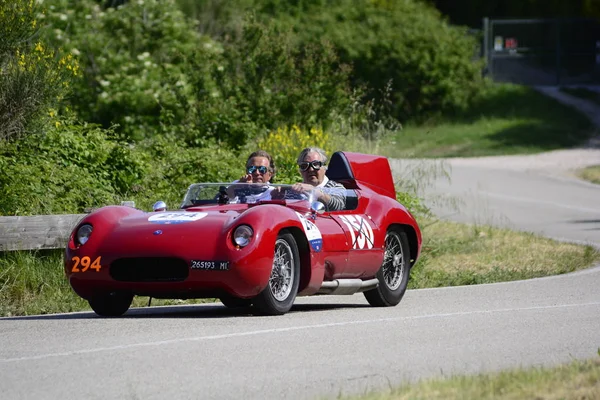 イタリア ペーザロ バルトロが 2018 Mt4 1100 2Ad Valentini1953 古いレース車ラリー Mille — ストック写真