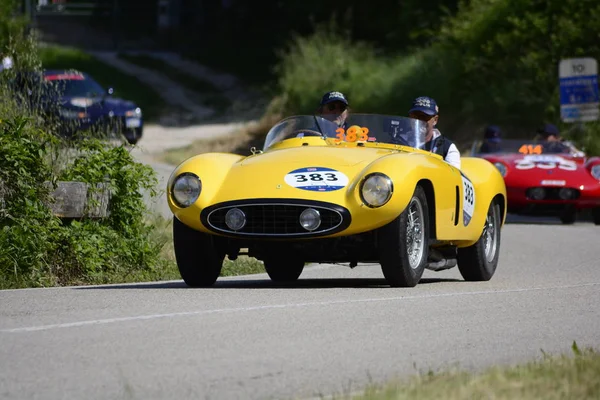 Pesaro Colle San Bartolo Talya Mayıs 2018 Ferrari 750 Monza — Stok fotoğraf