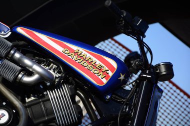 Pesaro Porto, İtalya - Haziran 13-2018: Harley Davidson bisikletçileri Beach Fest Pesaro