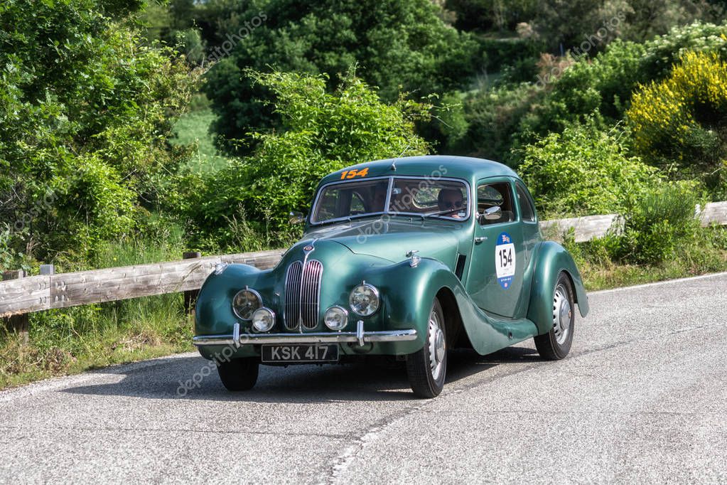 PESARO COLLE SAN BARTOLO , ITALY - MAY 17 - 2018 : BRISTOL 4001948 old racing car in rally Mille Miglia 2018 the famous italian historical race (1927-1957)