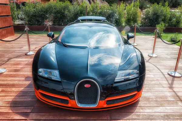 Olaszország Augusztus 2018 Elülső Kilátás Kijelzőn Szardínia Porto Cervo Bugatti — Stock Fotó